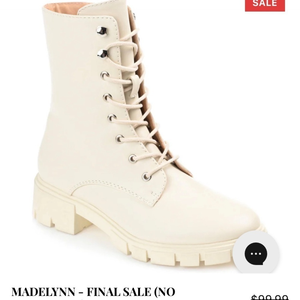 Adorable! Journee Collection's, creme colored, faux combat boot! Sz 7.5 Madalyn 